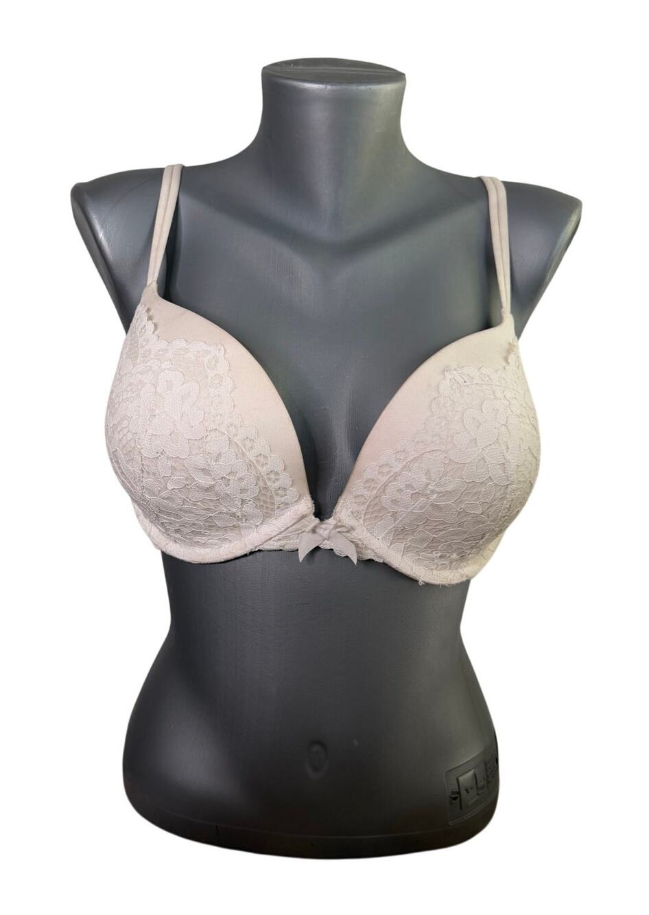 Victoria's Secret White Lace Very Sexy Push-Up Padded Bra 36D Festival Lingerie